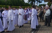 Ostatnie pożegnanie ks. prał. Franciszka Płonki w rodzinnym Zarzeczu