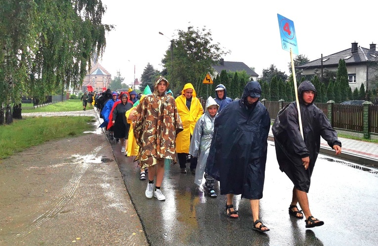 Pielgrzymi rzeszowscy w Ociece
