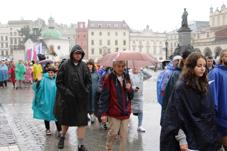 Wyjście 43. Pieszej Pielgrzymki Krakowskiej z Wawelu na Jasną Górę