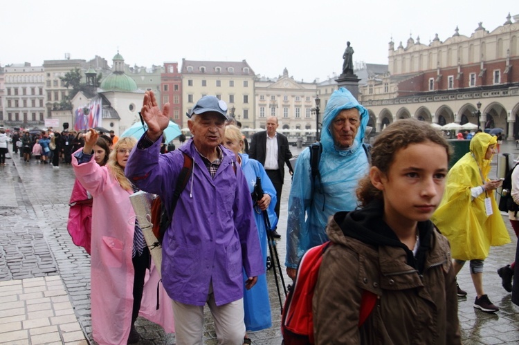 Wyjście 43. Pieszej Pielgrzymki Krakowskiej z Wawelu na Jasną Górę