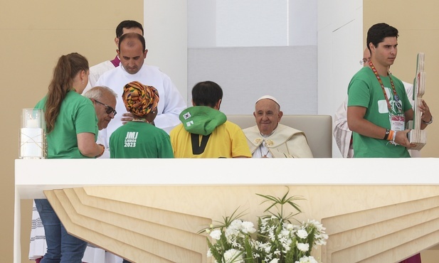 Franciszek na zakończenie ŚDM: bądźcie świadkami wiary, nadziei i miłości 