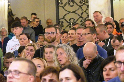 32. Piesza Pielgrzymka Diecezji Bielsko-Żywieckiej na Jasną Górę 2023 - Msza św. w Hałcnowie