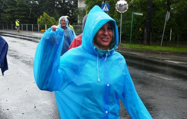 Grupy 1/5 - z Bielska-Białej Hałcnowa na Jasną Górę - 2023