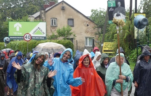 Grupa 2. - z Bielska-Białej Hałcnowa na Jasną Górę - 2023