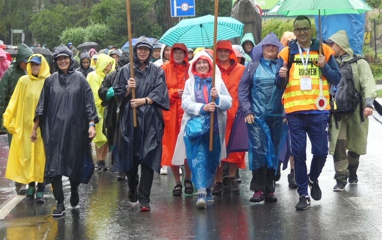 Grupy 3./4. - z Bielska-Białej Hałcnowa na Jasną Górę - 2023