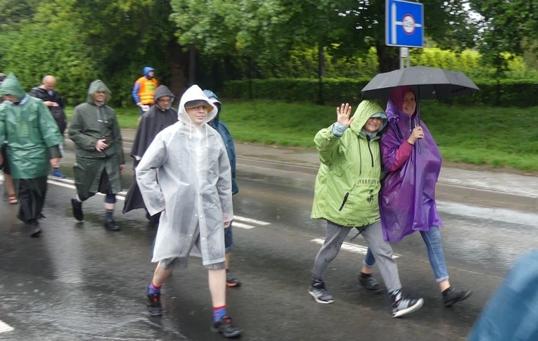 Grupy 3./4. - z Bielska-Białej Hałcnowa na Jasną Górę - 2023