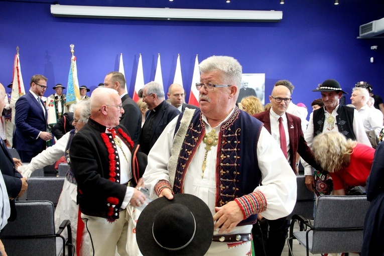 Ks. Franciszek Blachnicki kawalerem Orderu Orła Białego