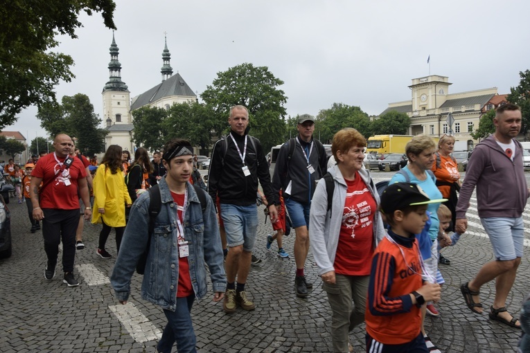 XXVIII ŁPPM na Jasną Gorę - dzień 1