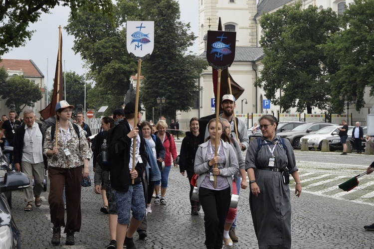 XXVIII ŁPPM na Jasną Gorę - dzień 1