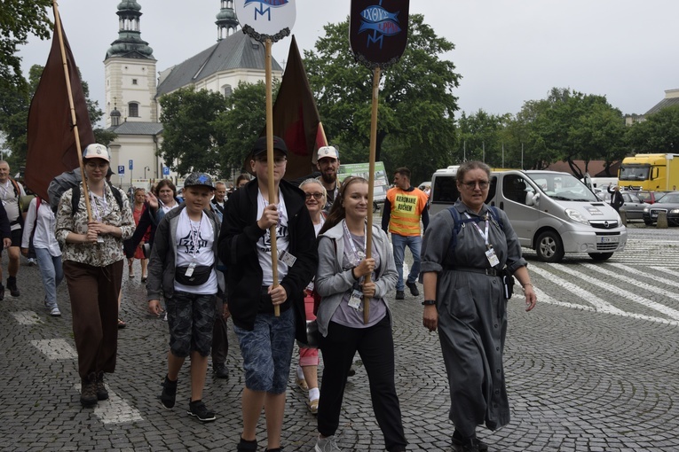 XXVIII ŁPPM na Jasną Gorę - dzień 1