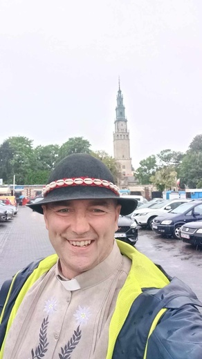 Z Kąclowej na Jasną Górę