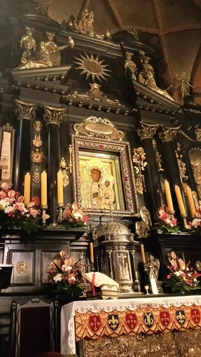 Z Kąclowej na Jasną Górę