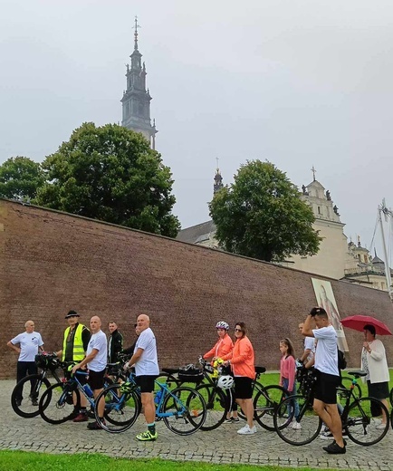 Z Kąclowej na Jasną Górę