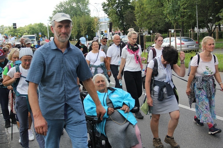 PPW2023 - Dzień 8 - Cisie-Jasna Góra cz.2