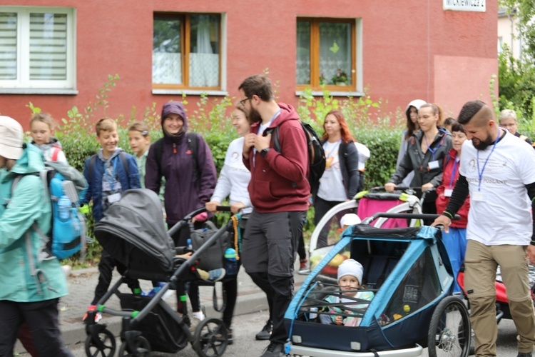 Pielgrzymka Piesza Dekanatu Czechowickiego na Jasną Górę - 2023