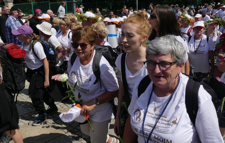 Powitanie 21. Pielgrzymki Pieszej Dekanatu Czechowickiego na Jasnej Górze - 2023