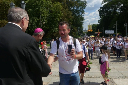 Powitanie 38. Pieszej Pielgrzymki Dekanatu Andrychowskiego na Jasnej Górze - 2023