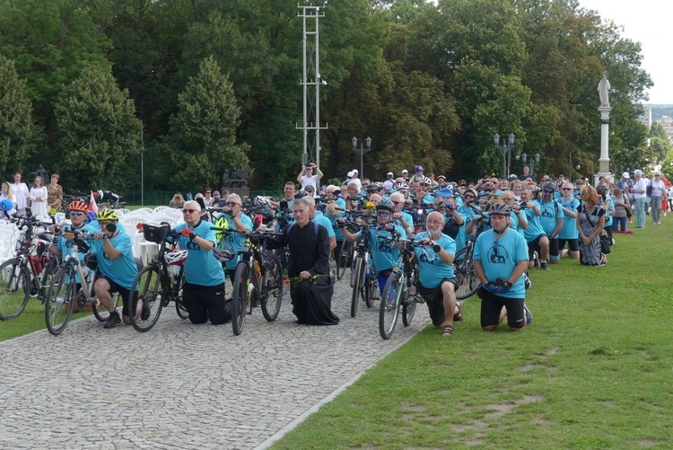 Powitanie 21. Andrychowskiej Pielgrzymki Rowerowej na Jasnej Górze - 2023