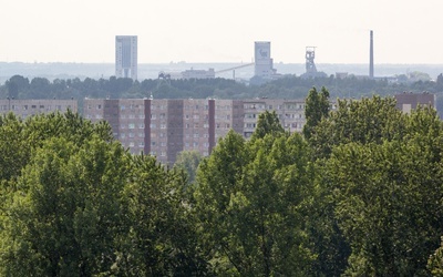 Ruda Śląska. Osiedle i kopalnia Bielszowice.