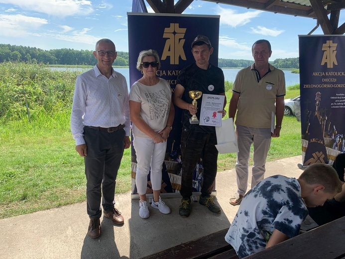 Szklarka Radnicka. Konkursowe wędkowanie 