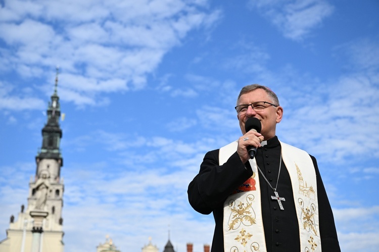 Wejście pieszej pielgrzymki na Jasną Górę