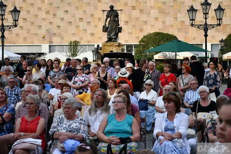 Gorzów Wlkp. Zagrali Nowonarodzeni i Budzy