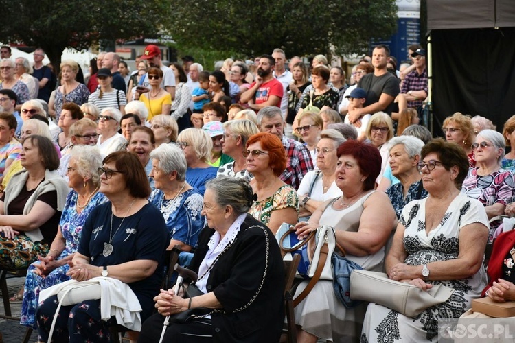 Gorzów Wlkp. Zagrali Nowonarodzeni i Budzy