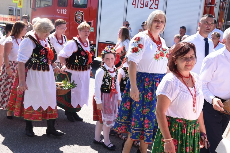 Dożynki gminne w Tymowej