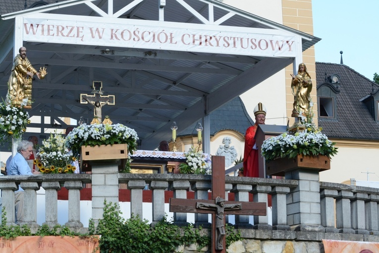 Pielgrzymkowa Eucharystia w Kamieniu Śląskim