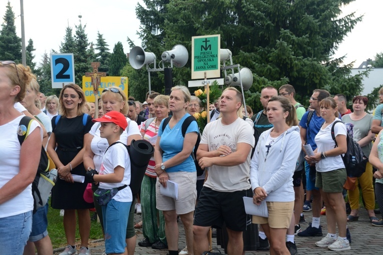 Biskup Waldemar wyprawił w drogę strumień opolski