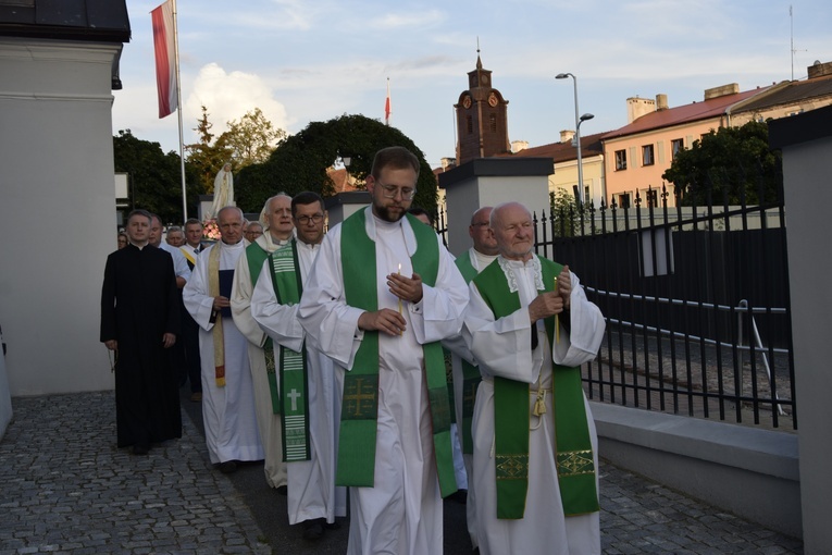 10. rocznica śmierci ks. M. Iwanickiego 