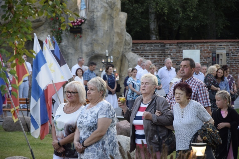 10. rocznica śmierci ks. M. Iwanickiego 