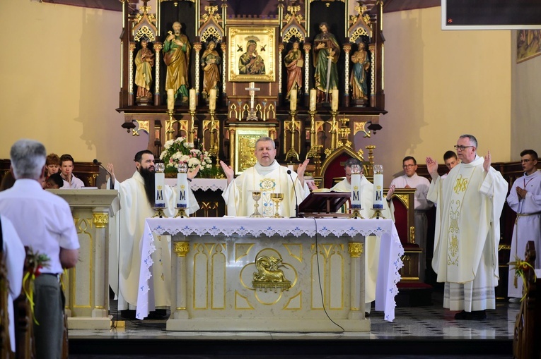 Szczytno. Odpust i jubileusz parafii Wniebowzięcia NMP