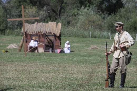 Bolszewika goń, goń, goń. Rekonstrukcja Cudu nad Wisłą