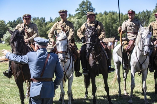 Bolszewika goń, goń, goń. Rekonstrukcja Cudu nad Wisłą