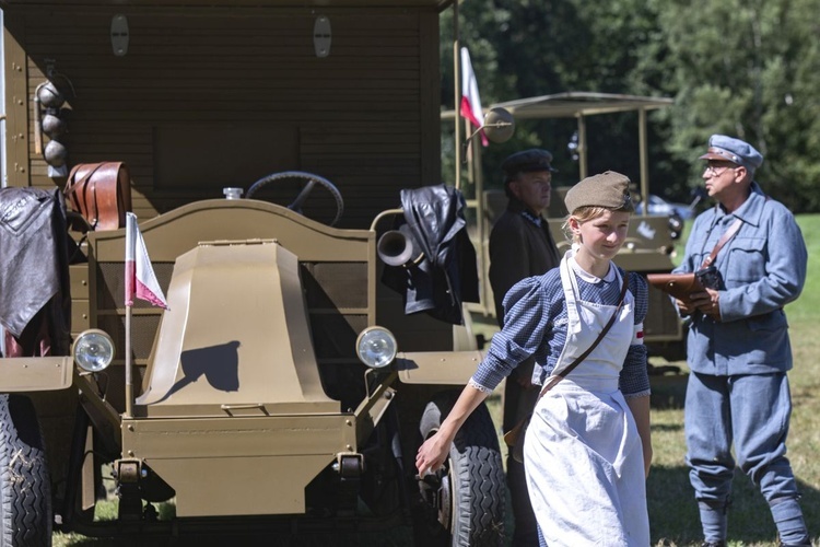 Bolszewika goń, goń, goń. Rekonstrukcja Cudu nad Wisłą