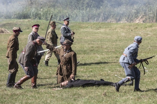 Bolszewika goń, goń, goń. Rekonstrukcja Cudu nad Wisłą