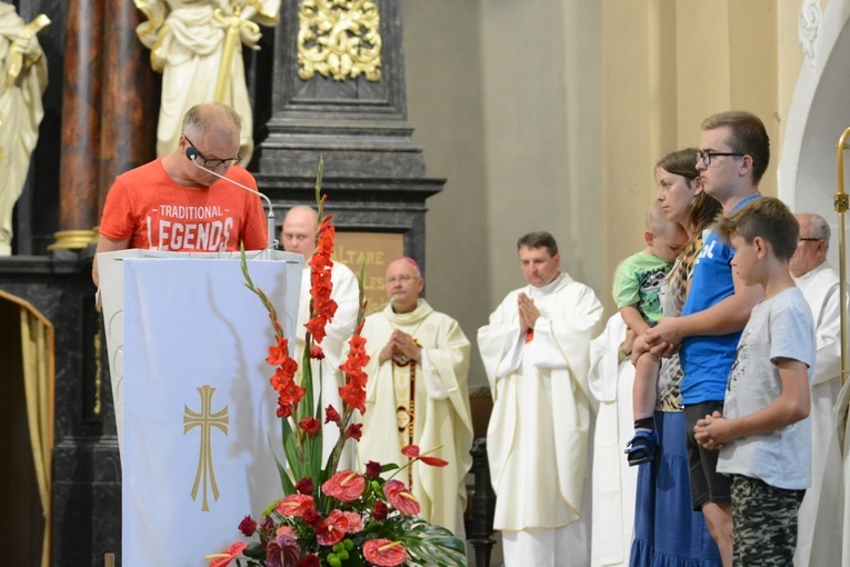 Pielgrzymkowa Eucharystia w Strzelcach Opolskich