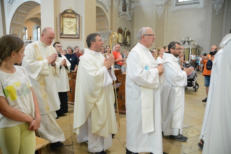 Pielgrzymkowa Eucharystia w Strzelcach Opolskich