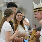 Pielgrzymkowa Eucharystia w Strzelcach Opolskich