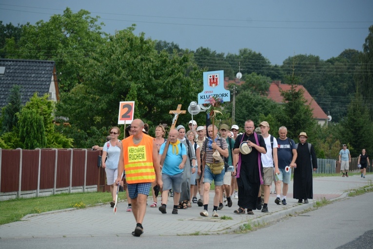 Pielgrzymkowy postój w Gwoździanach