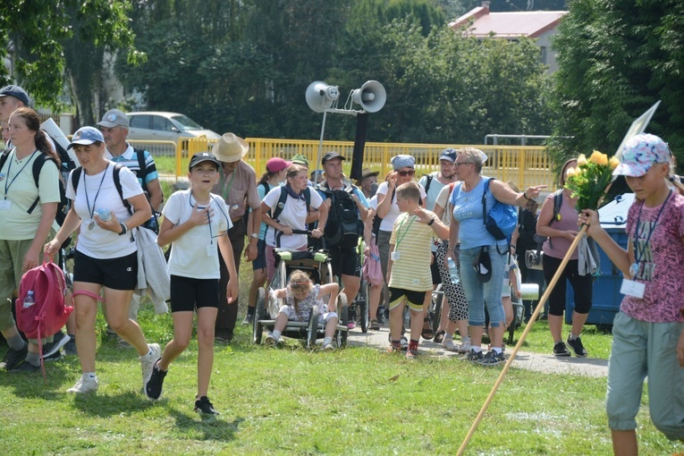 Pielgrzymkowy postój w Gwoździanach