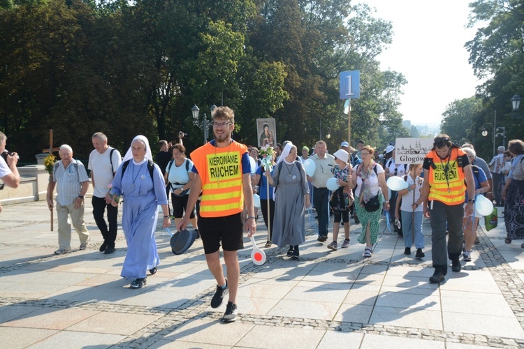 Wejście na Jasną Górę - część 1