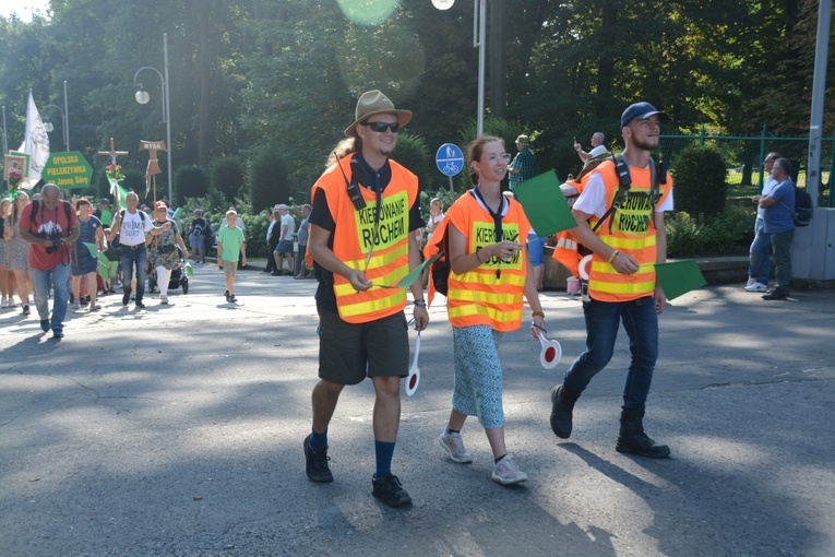 Wejście na Jasną Górę - część 1