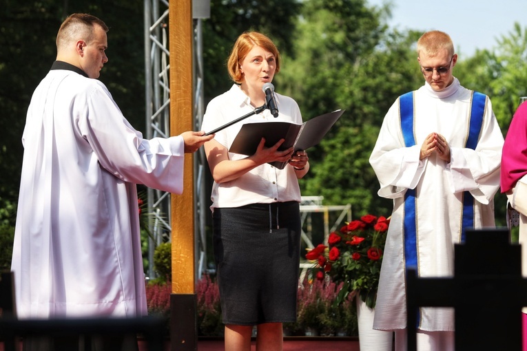 W imieniu pielgrzymów słowo powitania skierowała Elżbieta Weber.