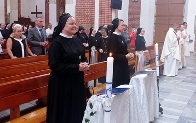 Szczególna droga naśladowania Chrystusa