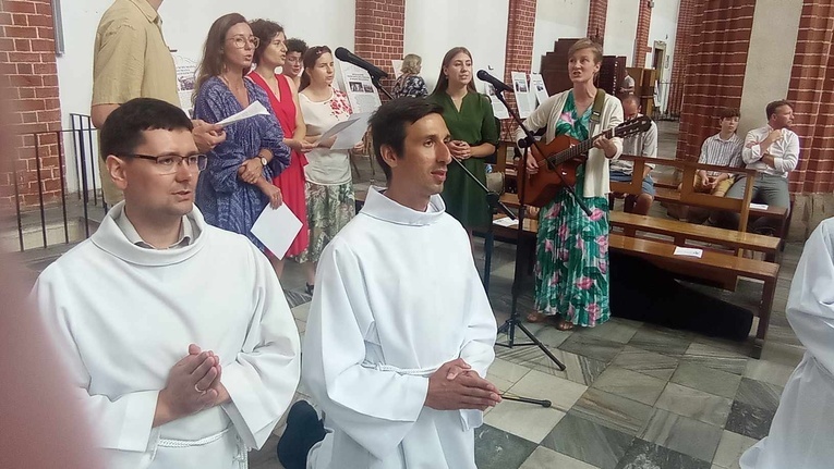 Srebrne jubileusze sióstr marianek świętowane w kościele na Piasku