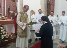 Srebrne jubileusze sióstr marianek świętowane w kościele na Piasku