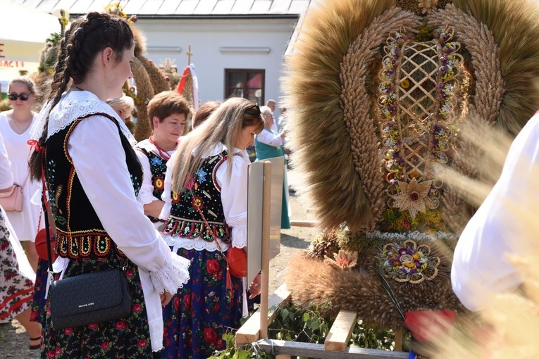 25. Wojewódzkie Dożynki w Korzennej