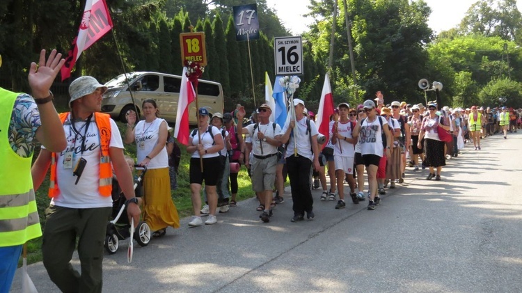 Grupa 16, 17 i 18